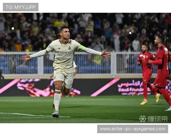利雅得胜利快速推进，C罗禁区内完成抢点