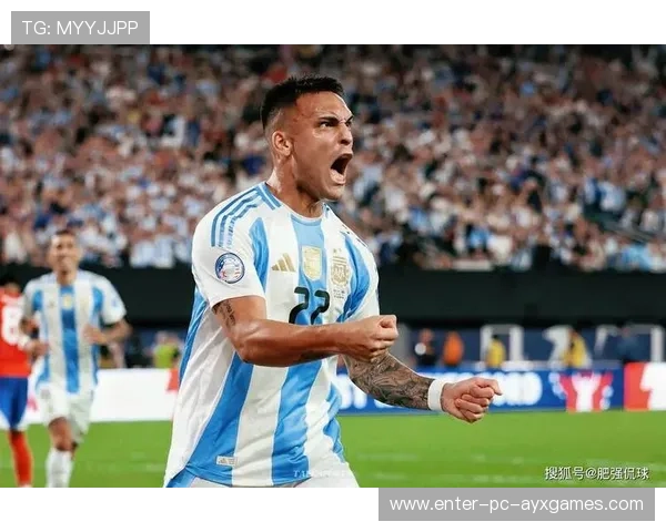 劳塔罗正面高速冲刺制造巨大压迫感，制霸赛场的秘密武器