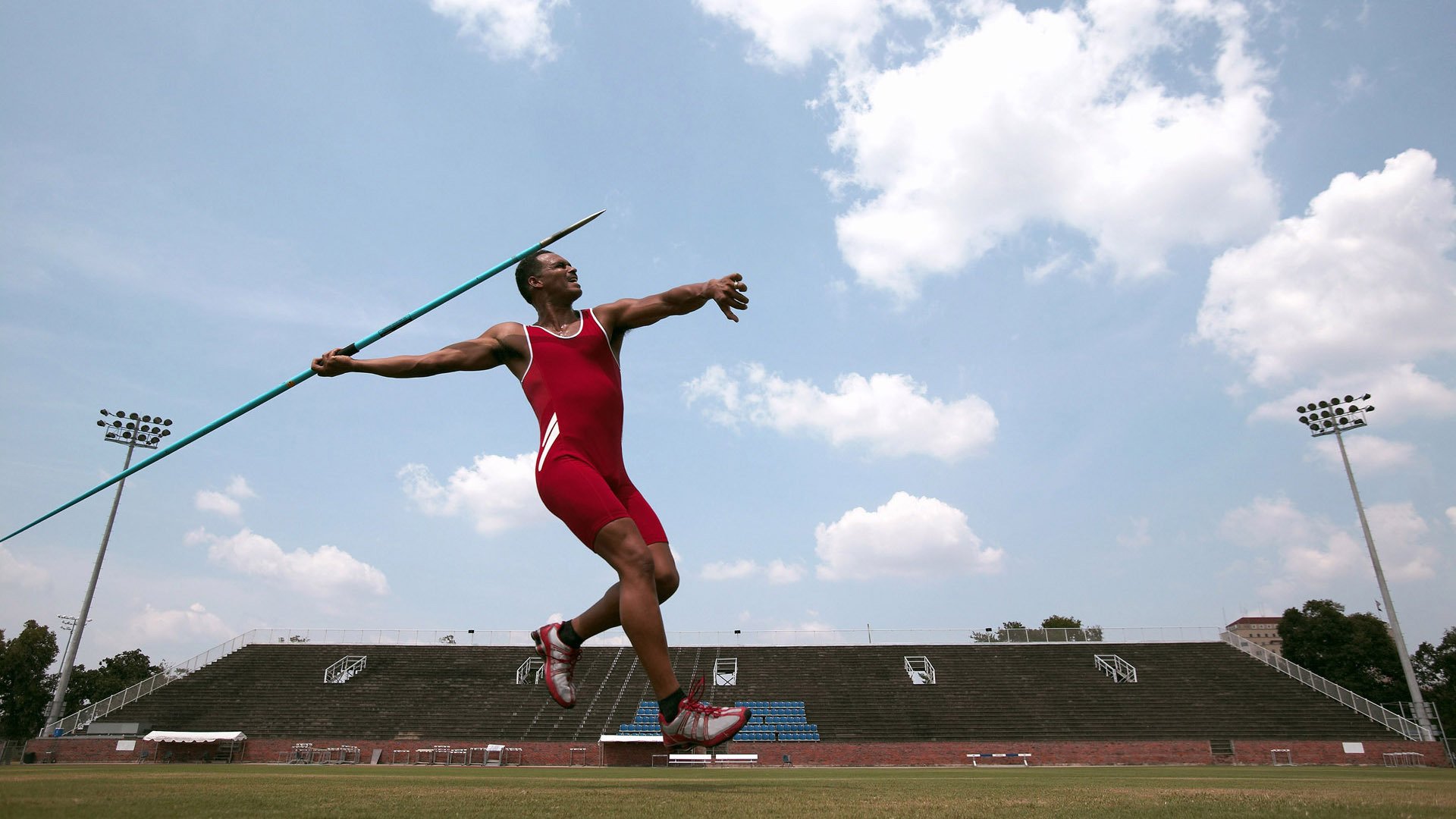 中国赛车手勇夺世界耐力赛冠军，刷新国内纪录，中国cec耐力赛